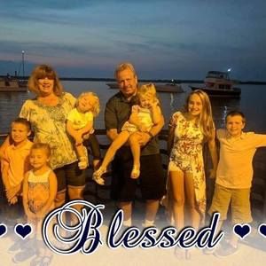 Meet your Posher, Raymond